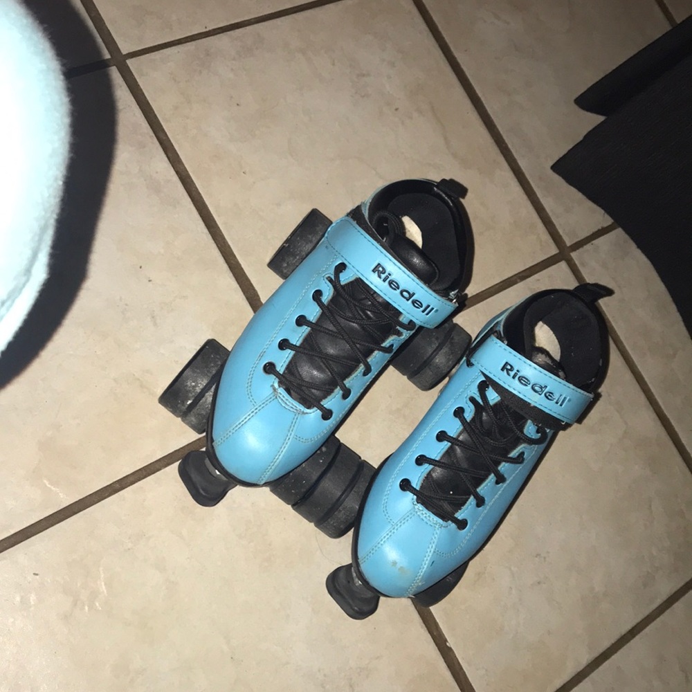 Riedell skates size 6